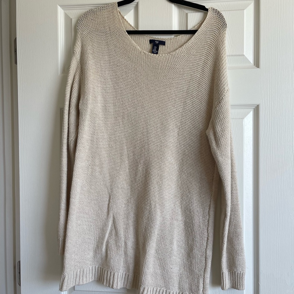 Gap knit sweater
